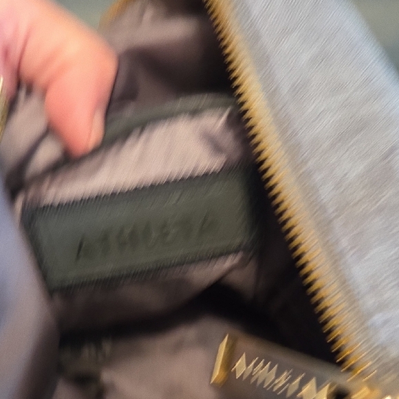 Stylish NWOT Athleta Gray Fold-Over Canvas Bag - Picture 10 of 10